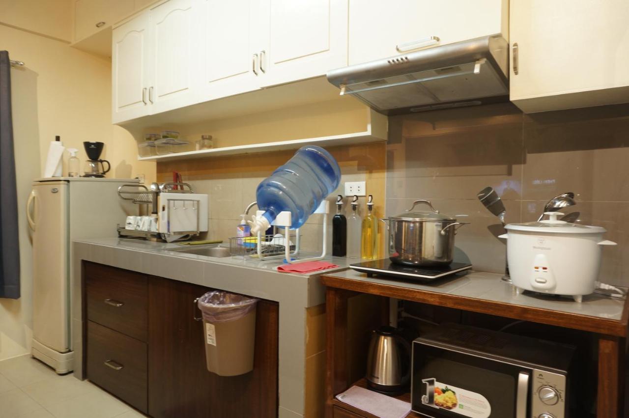 Mint Homes In Cev Mansion 마닐라 외부 사진